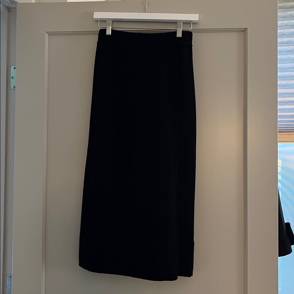J.Crew | Merino wool sweater-knit wrap skirt | Black | Size XS - Picture 2 of 12